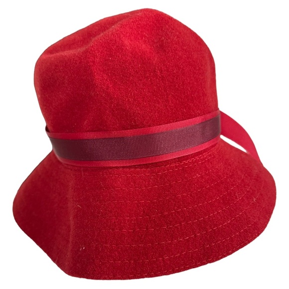 Vintage Banana Republic Red Wool Women's Hat Ribbon Trim Gold Pearl Embellished - Picture 5 of 8